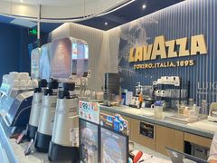 -LAVAZZA拉瓦萨咖啡(仁恒梦中心店)