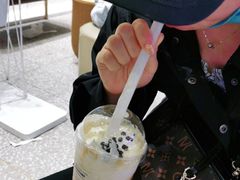 -奈雪的茶(湖滨银泰in77C区PRO店)