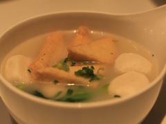 翠华--鱼蛋-翠华餐厅(山顶道店)