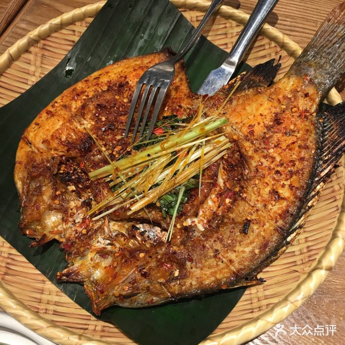 云海肴云南菜(中心城店)香茅草烤罗非鱼图片 - 第2张