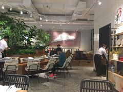 大堂-必胜客(百联又一城店)