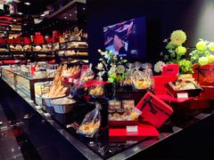 -Salon de The de Joel Robuchon(外滩18号店)