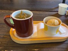 -LUNEURS月乐诗·烘焙甜品(华山路店)