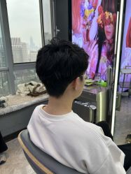 -藤野造型烫发染发