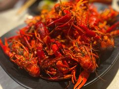 -沪小胖小龙虾(淮海中路旗舰店)