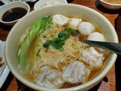 海鲜混沌面-全渔村小海鲜