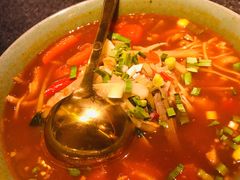 酸汤羊杂-丝路金桃·新疆菜(徐汇店)