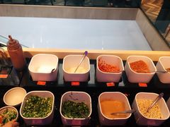 自助调料区-热火朝天鲜切牛肉火锅(南强街巷店)