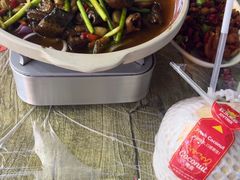 -江城燕子大排档(江汉路步行街店)