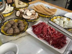-正宗贵州二嫂黄牛肉馆(青村店)
