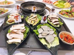 -原林野山菌火锅·炒菌(关上野生菌一条街店)