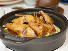 香茅乳鸽-白天鹅宾馆-玉堂春暖餐厅