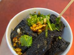 -黑色经典臭豆腐·湖南特产(坡子街店)