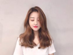 -变画·发型STUDIO
