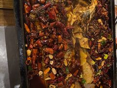 -探鱼·鲜青椒爽麻烤鱼(广州欣荣广场店)