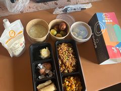 -桔子酒店(上海西藏北路地铁站店)