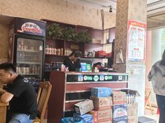 -邱芳粉店(迎宾大道旗舰店)