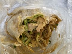 微辣微蒜卷馍加香肠-阜阳杜大大卷馍(塘沽路店)