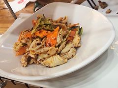 -洪忠涮烤王(嵩山路店)