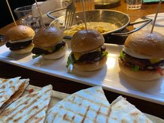 迷你小汉堡-BIGHOUSE·大房子电影主题融合餐厅(盐河巷店)