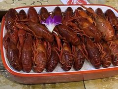 -琥珀老六龙虾(四里河店)