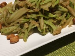-忆品青莲素食文化主题餐厅(文华名城店)