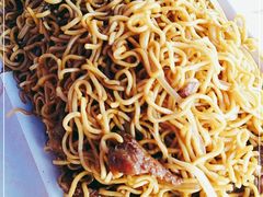 -广味炭炉鸡煲(宝业路分店)