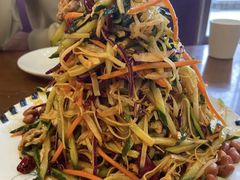 -胖太太四川麻辣排骨串(镇江路分店)