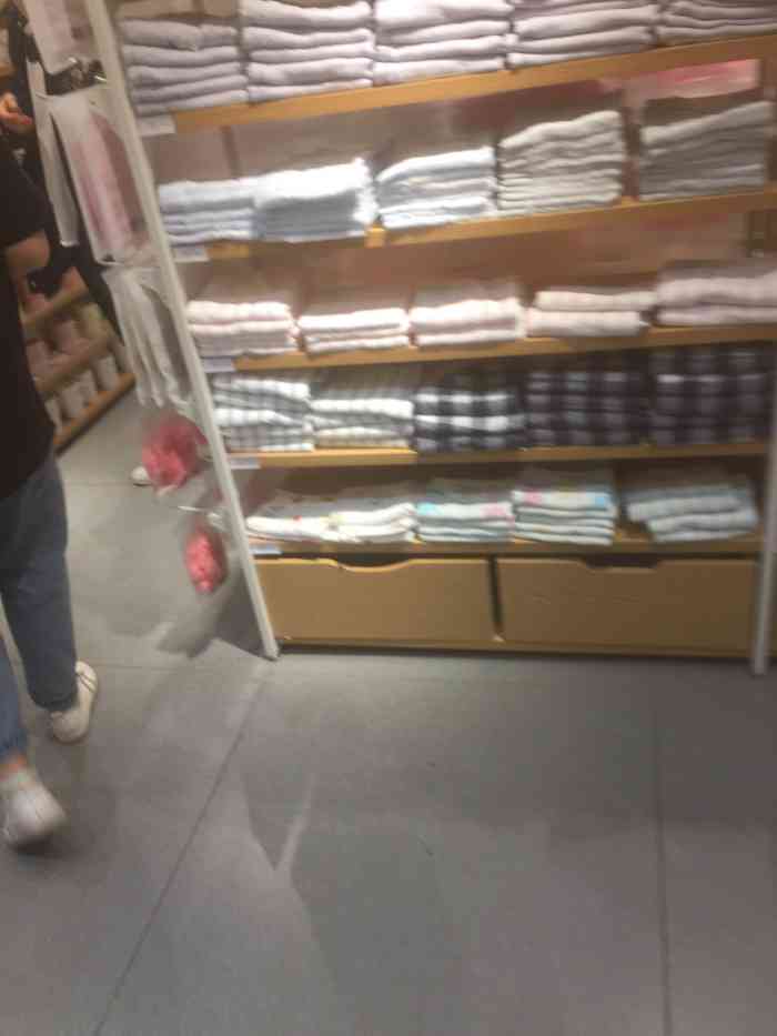 名创优品九龙坡大洋百货店