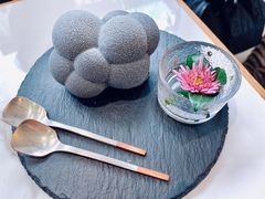 小鸡蹲蘑菇-茶是一枝花泡茶店