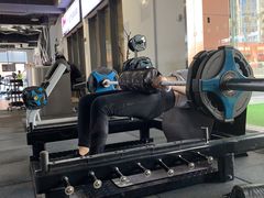 -豪逸健体(中骏广场店)
