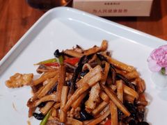 -醉霖生态餐厅(交大店)