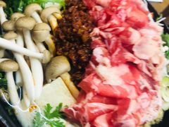 -米屋石锅拌饭(师大店)