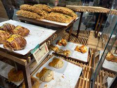 -CARINO BAKERY&CAFE(人广来福士店)