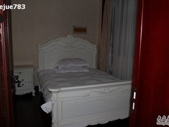 别墅中的小公主房-鸿华度假酒店