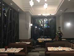 -港丽餐厅(高德置地店)