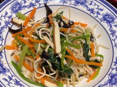 -古都历食南京菜·烤鸭·鸭血粉丝·汤包(南京博物院店)