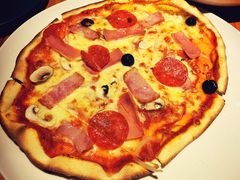 -JINNS锦时 steak&pizza(浸信会礼拜堂旧址店)