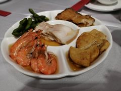 -老人和饭店(淮海中路店)
