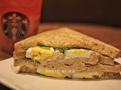 金枪鱼三明治-星巴克(重庆火车北站北广场II店)