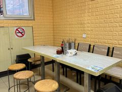 -利达汤圆馄饨(川公路店)