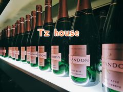 -TZ House音乐现场(来福士中心店)