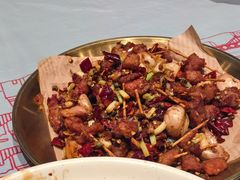 -肥肥虾庄·金牌油焖大虾(杨园滨江时代walk店)