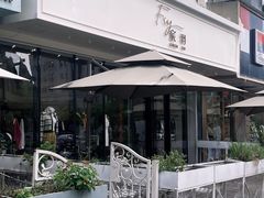 -万达广场(南昌红谷滩店)
