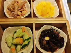-轻捞慢起面馆(新世界百货店)