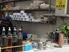 -百品聚旋转火锅(万德庄店)