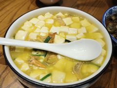 -品鲜村农家菜·阳澄湖大闸蟹(总店)