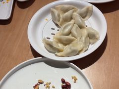 -东方饺子王(重庆路亚泰店)