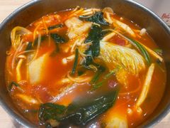 番茄汤底-阿上阿上麻辣香锅&麻辣烫(朝阳蓝色港湾店)