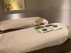 -Let’s Relax Spa(Siam Square One)